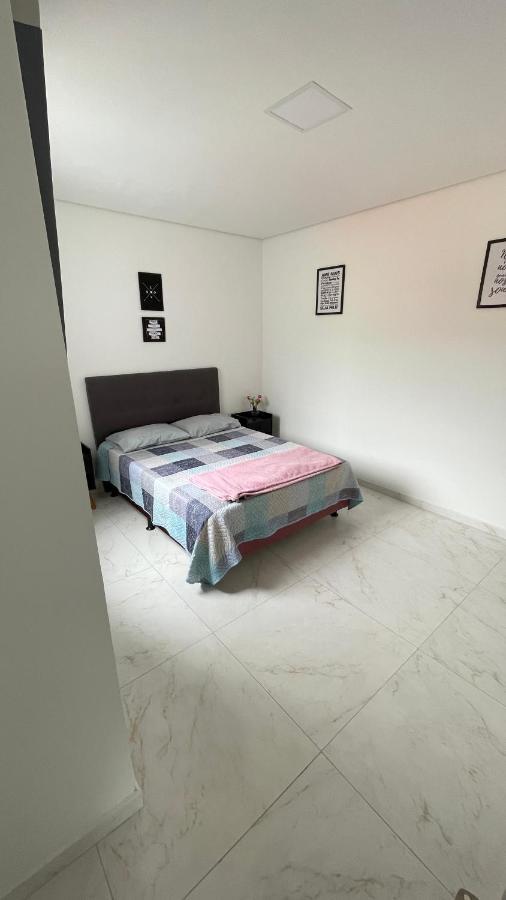 Lindo Apartamento Com 2 Quartos Prox Ao Jardim Botanico E Aeroporto Curitiba Exteriér fotografie